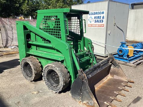 Cougar Skid Steer 5700 